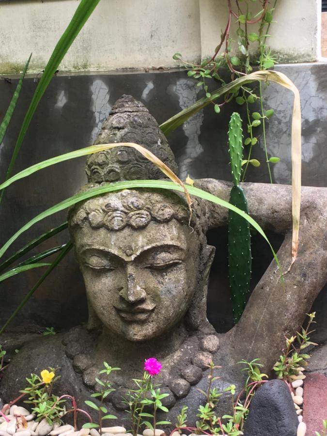 Nadialit Leilighet Seminyak Eksteriør bilde